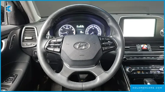 HYUNDAI GRANDEUR 3.0 EXCLUSIVE