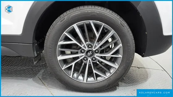 HYUNDAI TUCSON GASOLINE 1.6 TURBO 2WD