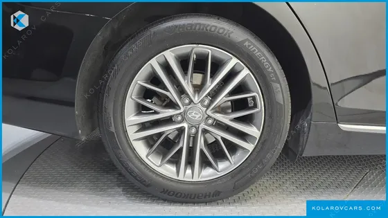HYUNDAI GRANDEUR 2.4 MODERN