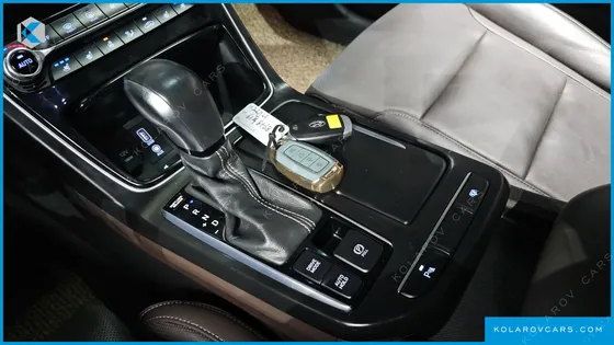HYUNDAI GRANDEUR 3.0 LPI EXCLUSIVE (RENTAL CAR)