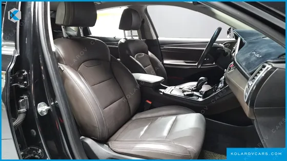 HYUNDAI GRANDEUR 3.0 LPI EXCLUSIVE (RENTAL CAR)