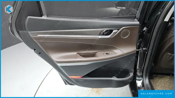 HYUNDAI GRANDEUR 3.0 LPI EXCLUSIVE (RENTAL CAR)