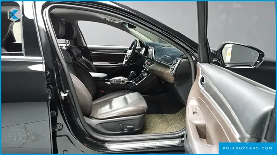 HYUNDAI GRANDEUR 3.0 LPI EXCLUSIVE (RENTAL CAR)