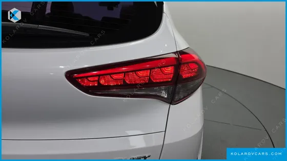 HYUNDAI TUCSON DIESEL 2.0 2WD