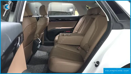 HYUNDAI GRANDEUR 2,5 GASOLINE 2WD