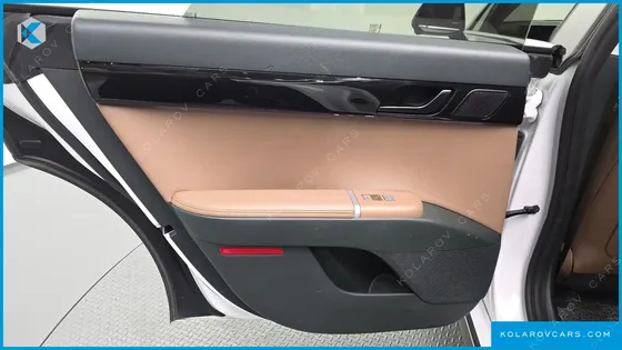 HYUNDAI GRANDEUR 2,5 GASOLINE 2WD