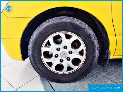 HYUNDAI STAREX GUARD CAR OF CHILDREN