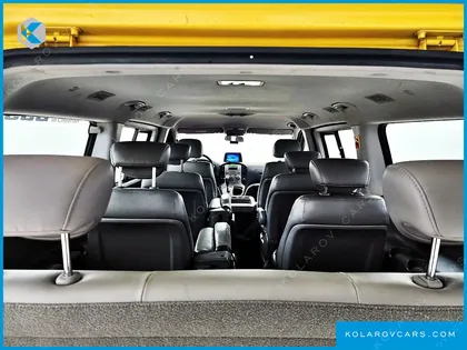 HYUNDAI STAREX GUARD CAR OF CHILDREN
