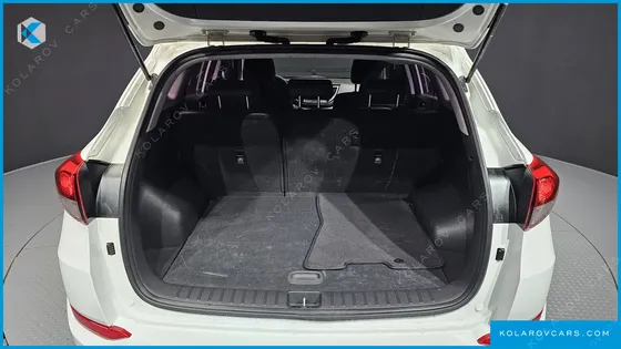 HYUNDAI TUCSON DIESEL 1.7 2WD