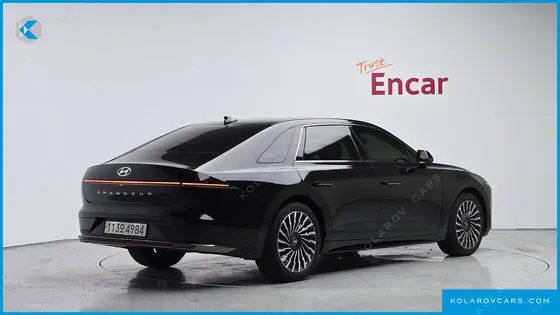 HYUNDAI GRANDEUR CALLIGRAPHY