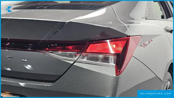 HYUNDAI ELANTRA (AVANTE) 1.6
