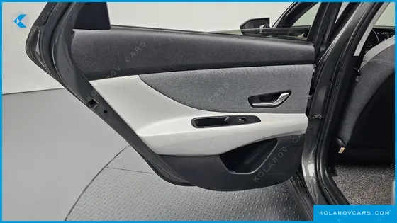 HYUNDAI ELANTRA (AVANTE) 1.6