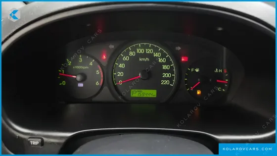 HYUNDAI STAREX 3-SEATER VAN