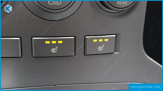 HYUNDAI STAREX 3-SEATER VAN