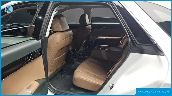 HYUNDAI GRANDEUR 2,5 GASOLINE 2WD