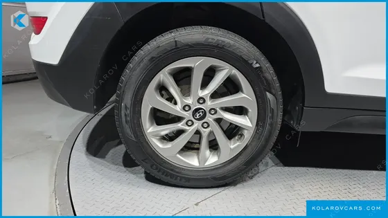 HYUNDAI TUCSON DIESEL 1.7 2WD