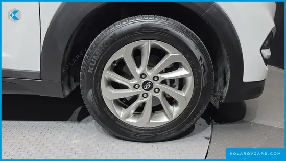 HYUNDAI TUCSON DIESEL 1.7 2WD