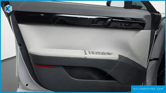 HYUNDAI GRANDEUR EXCLUSIVE