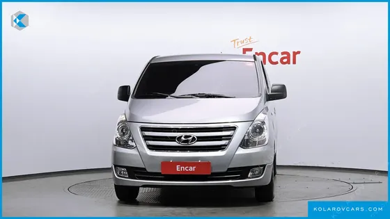 HYUNDAI STAREX 11-SEATER WAGON