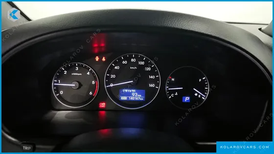 HYUNDAI STAREX 11-SEATER WAGON