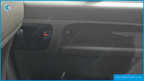 HYUNDAI STAREX GUARD CAR OF CHILDREN
