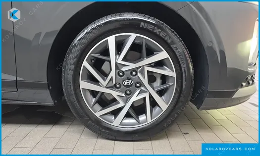 HYUNDAI GRANDEUR 2,5 GASOLINE 2WD