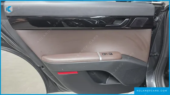 HYUNDAI GRANDEUR 2,5 GASOLINE 2WD