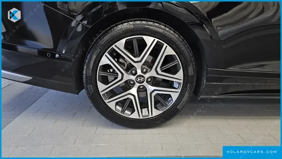 HYUNDAI GRANDEUR 2,5 GASOLINE 2WD