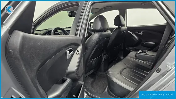 HYUNDAI TUCSON DIESEL(E-VGT) 2WD