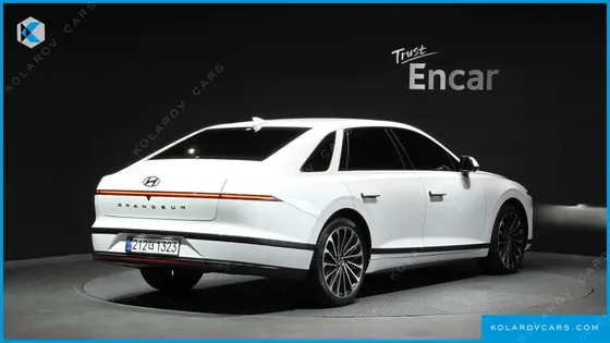 HYUNDAI GRANDEUR HONORS