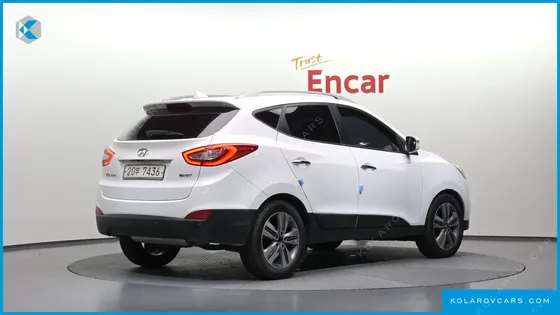 HYUNDAI TUCSON DIESEL(E-VGT) 2WD