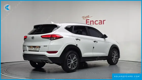 HYUNDAI TUCSON DIESEL 2.0 2WD
