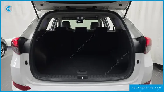 HYUNDAI TUCSON DIESEL 2.0 2WD