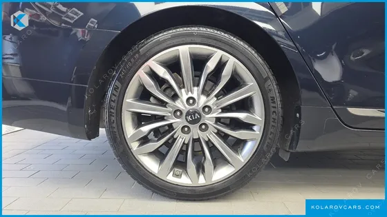 KIA K7 3.0 GDI SIGNATURE