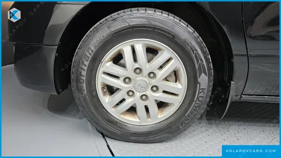 HYUNDAI STAREX 12-SEATER WAGON