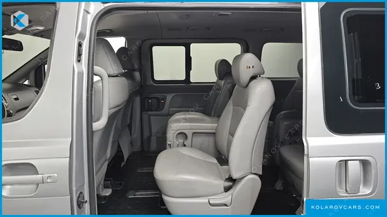 HYUNDAI STAREX 12-SEATER WAGON