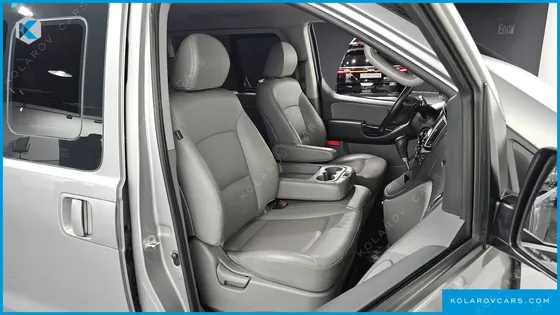 HYUNDAI STAREX 12-SEATER WAGON