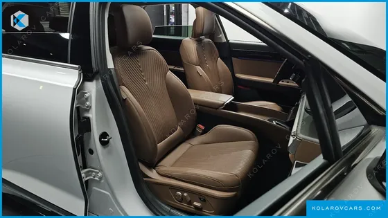 HYUNDAI GRANDEUR 2,5 GASOLINE 2WD