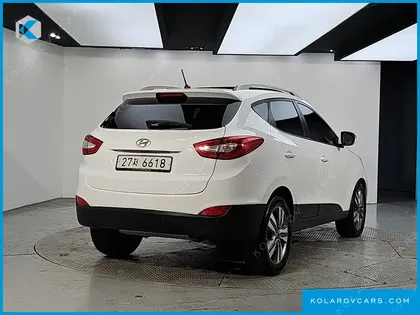 HYUNDAI TUCSON DIESEL(E-VGT) 2WD