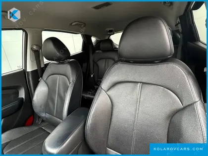 HYUNDAI TUCSON DIESEL(E-VGT) 2WD
