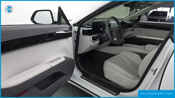 HYUNDAI GRANDEUR 2,5 GASOLINE 2WD