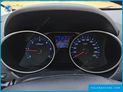 HYUNDAI TUCSON DIESEL(E-VGT) 2WD