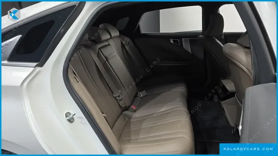KIA K8 2.5 GASOLINE 2WD
