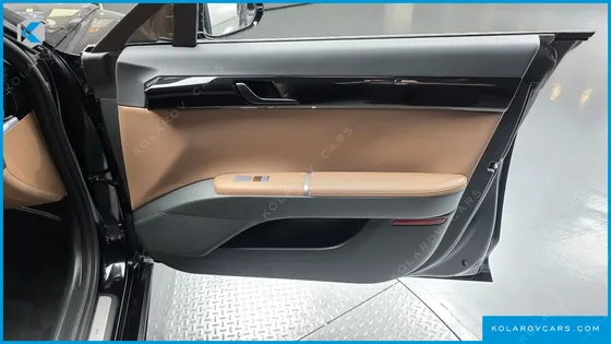 HYUNDAI GRANDEUR 2,5 GASOLINE 2WD