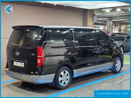 HYUNDAI STAREX 11-SEATER WAGON HVX