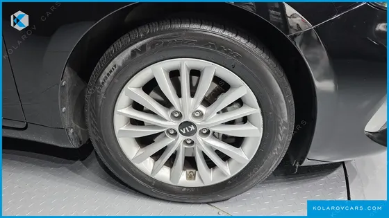 KIA K7 3.0 LPI TRENDY(RENTED CAR)