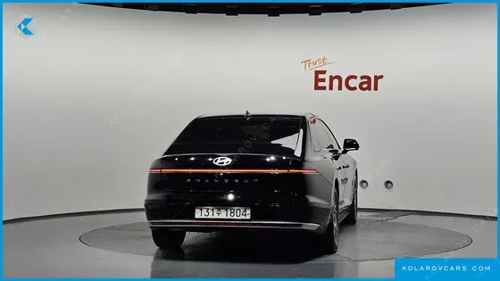 HYUNDAI GRANDEUR 2,5 GASOLINE 2WD