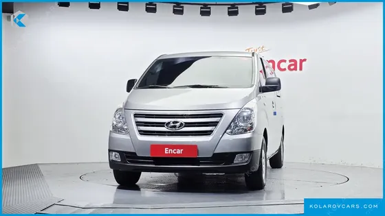 HYUNDAI STAREX 3-SEATER VAN