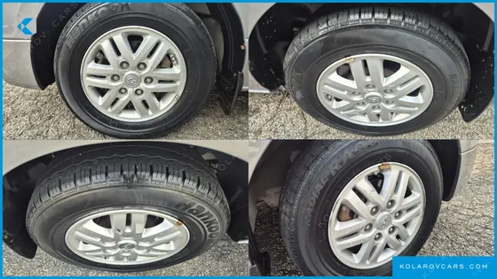 HYUNDAI STAREX 5-SEATER VAN