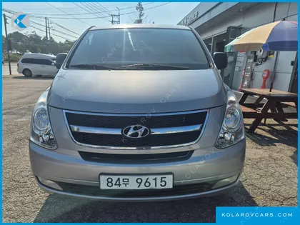 HYUNDAI STAREX 3-SEATER VAN